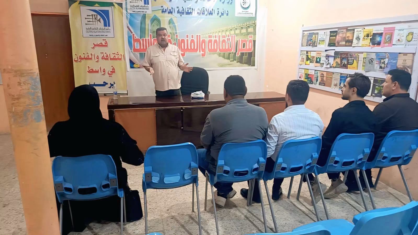 قصر الثقافة والفنون في واسط يقيم دورة عن تحرير الخبر الصحفي