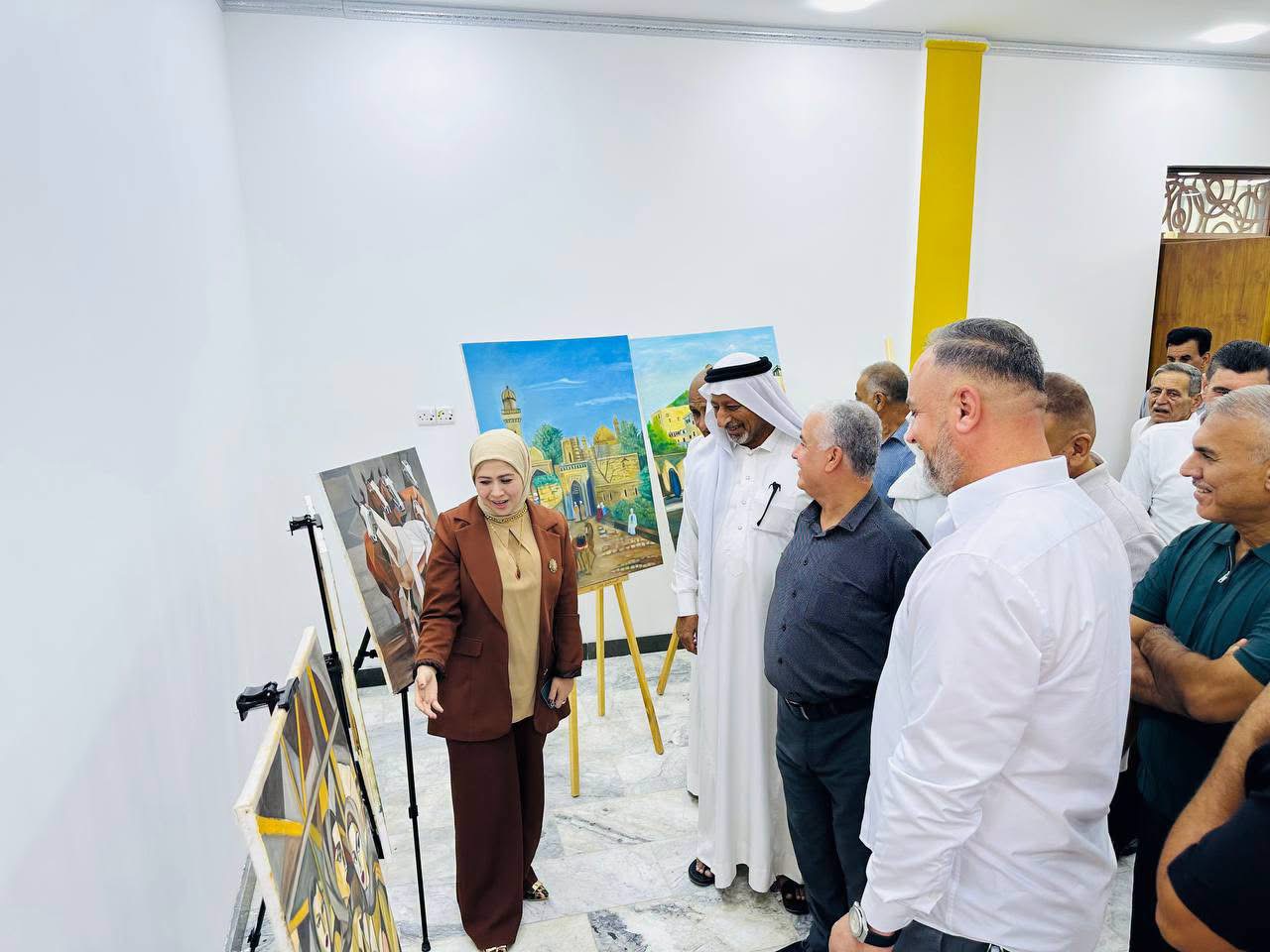 البيت الثقافي في هيت يقيم المعرض التشكيلي الاول للفنانة اماني عبد الفتاح