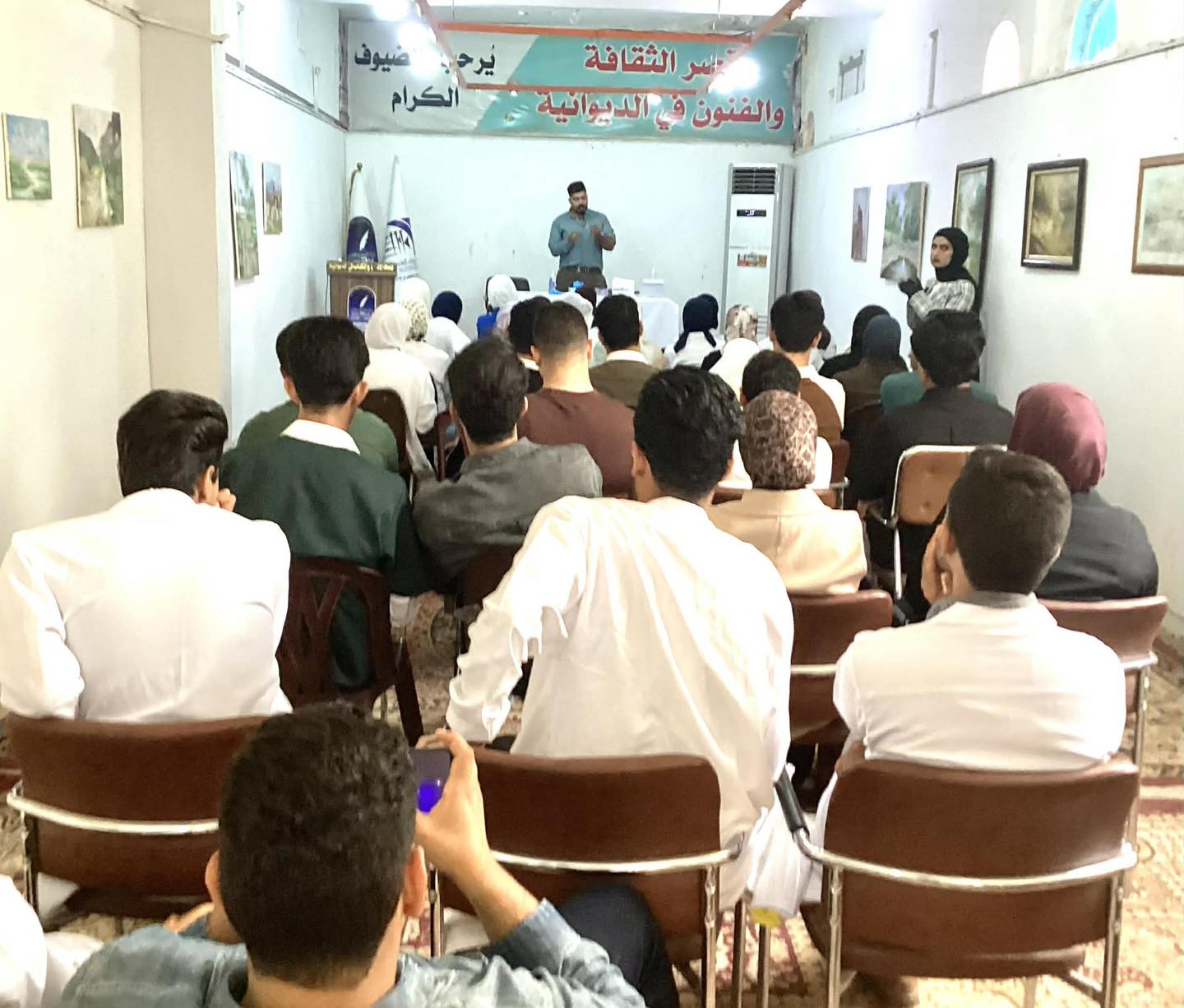 ورشة علمية لفريق انتيرا التطوعي في قصر الثقافة الديواني