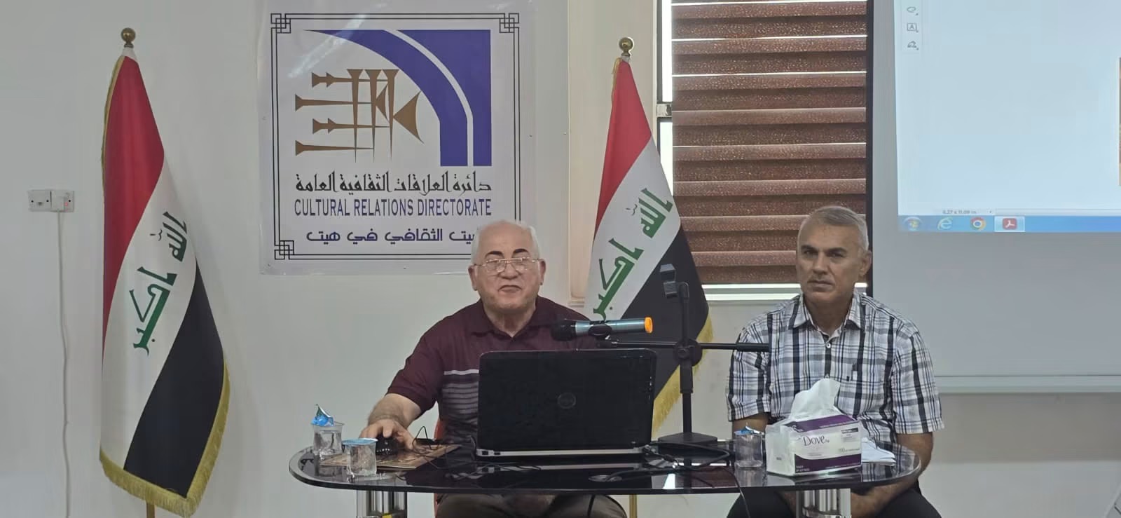 البيت الثقافي في هيت يسلط الضوء على تاريخ فن الفخار وطرق تشكيله